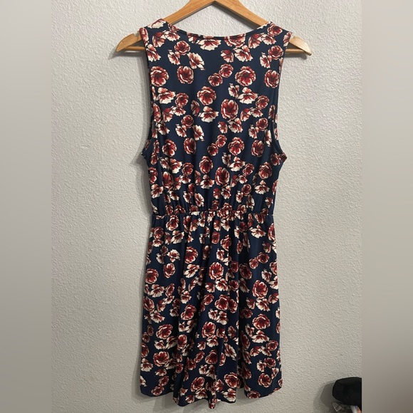 EUC XL French Grey Floral Dress - Picture 2 of 7